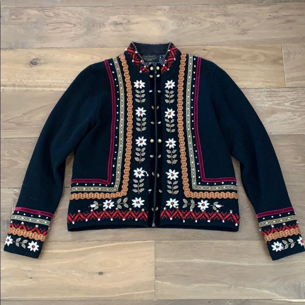 Icelandic Design Embroidered Zip Up Cardigan